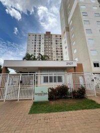 Apartamento com 63m² construídos, 1 vaga