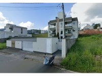 Apartamento térreo 60m² com vaga em Brusque/SC - Leilão Itaú