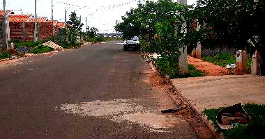 Casa com 2 quartos, banheiro, área construída 43,92m², terreno 160m²