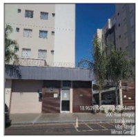 Apartamento com 1 vaga em Uberlândia/MG