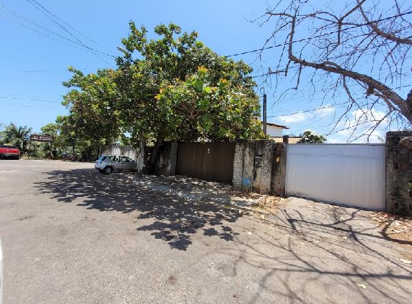 Casa com 361,38m² em Fortaleza
