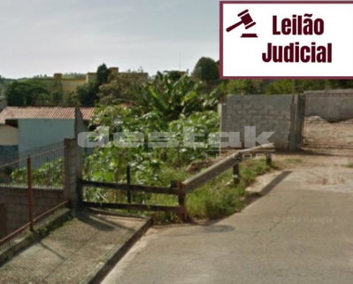 Terreno em Jundiaí/SP - 759,80m² na Vila Maria Genoveva
