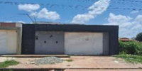 Casa com 3 quartos, 1 suíte e 1 banheiro, 85m² construídos, ocupada