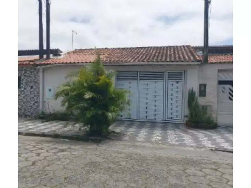 Casa em Leilão Ocupada com 44m² Construída