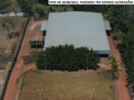 Galpão Comercial Amplo com Terreno Extenso em Cacoal/RO