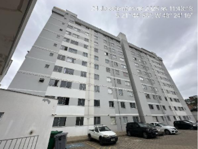 Apartamento com 1 vaga de garagem em Juiz de Fora/MG