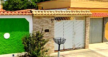 Casa Ocupada em Nova Iguaçu/RJ com 152m² de Área Construída