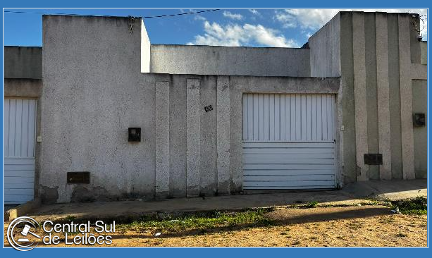 Casa em Nossa Senhora da Glória/SE com 91,81m² de área construída