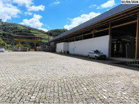 Galpões e casa com 1.498,45m² em terreno de 24.427,81m²