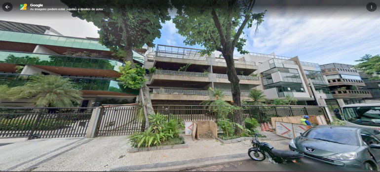 Apartamento 202 com 3 vagas na Barra da Tijuca - 50% de 1/6