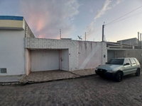 Casa com 3 dormitórios, 101m² de área construída, 1 vaga