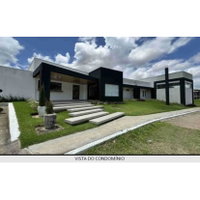 Casa com 131m² em Condomínio Fechado com 2 Vagas