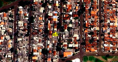 Lote de Terras com Construção Não Averbada em Londrina