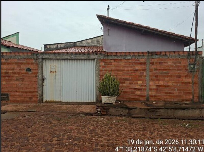 Casa com 3 Quartos e 2 Banheiros em Batalha/PI