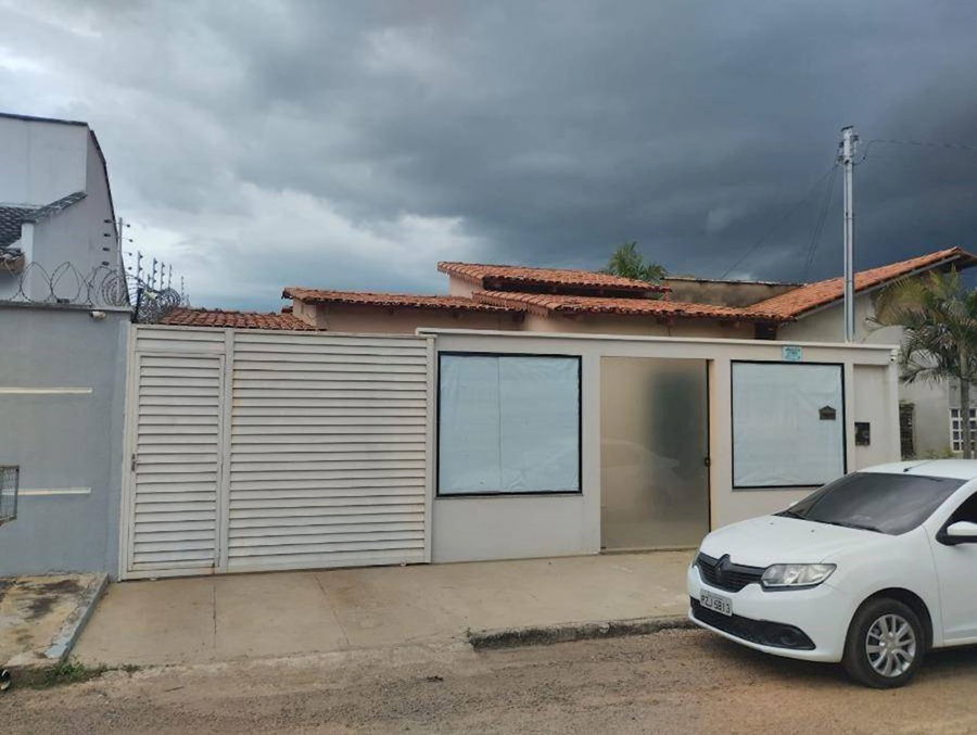 Casa com 2 dormitórios, 1 banheiro e 146 m² de área construída, ocupada