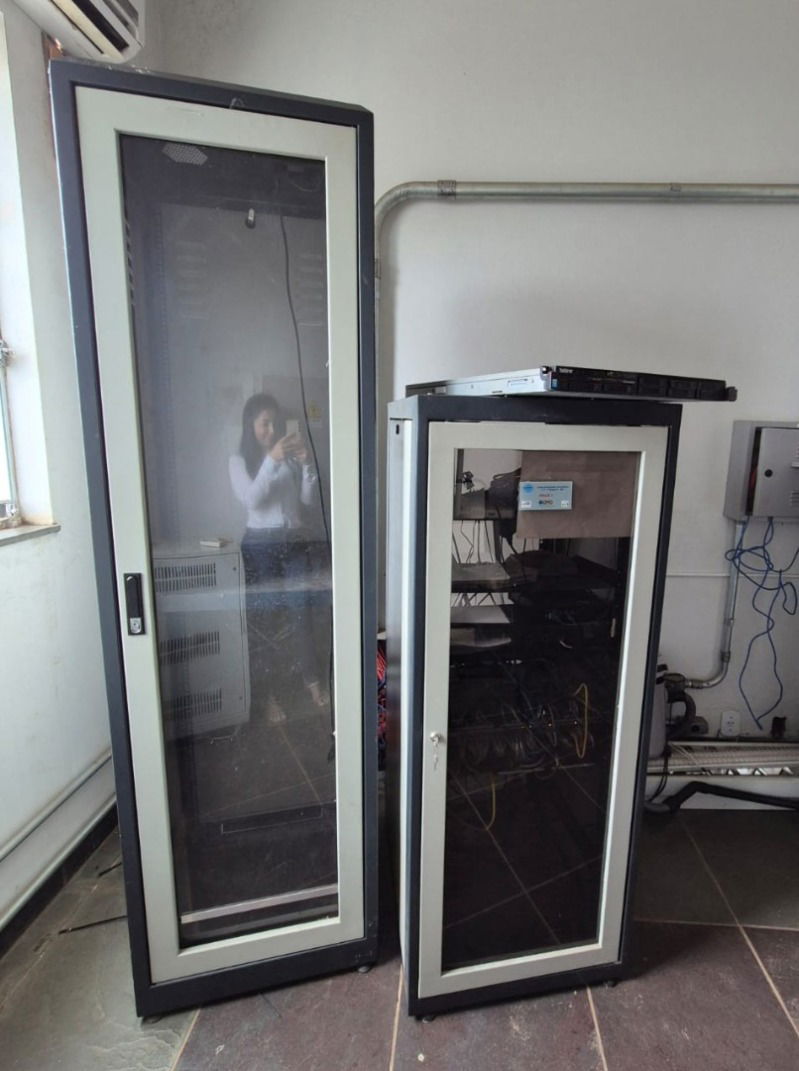 Sucata de Materiais Diversos com Itens de Informática