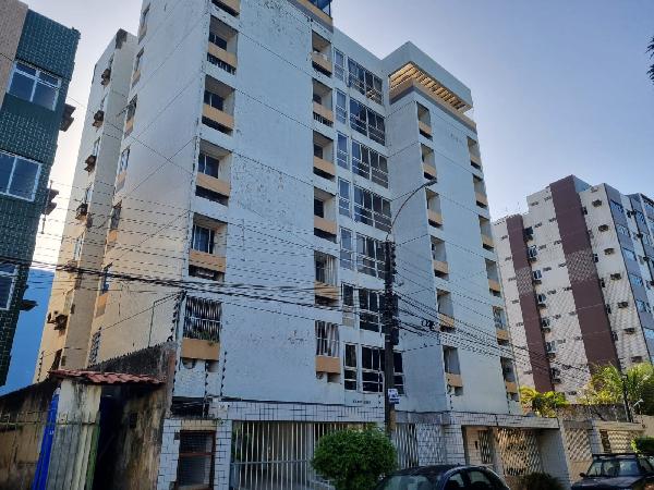 Apartamento duplex 3 quartos, 2 banheiros, 2 vagas, 157m² privativos