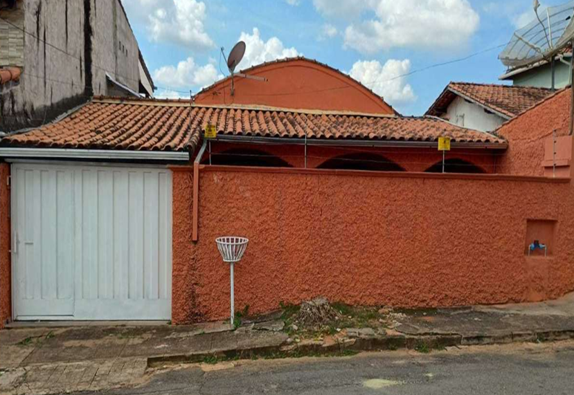 Casa com 185,18m² em Três Corações - MG