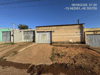 Casa de 2 quartos com 89,98 m²