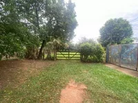 Casa com 198m² em condomínio, ocupada, 2.053m² de terreno