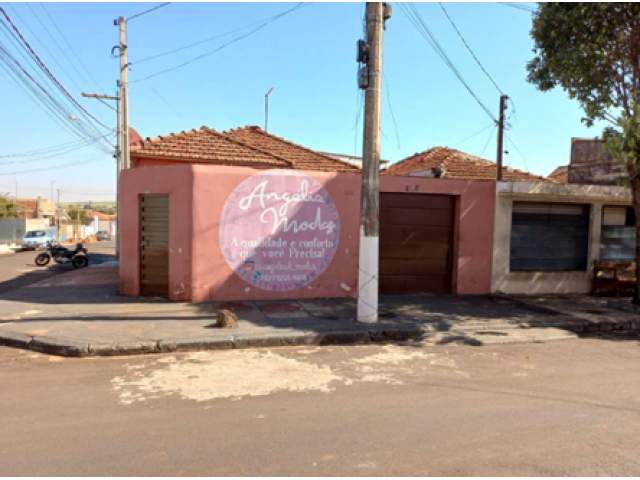 02 Casas em Barrinha/SP - Terreno de 196,80m²