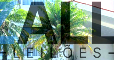 Casa em Condomínio Fechado com 435m² em Alphaville