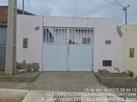 Casa com 2 quartos e 1 banheiro, área total de 68,70 m²