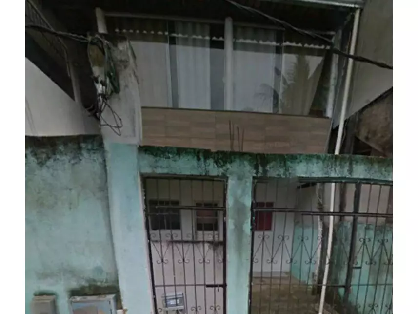 Casa com 120m² de terreno, ocupada, em São Cristóvão