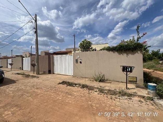 Casa em Campo Maior/PI com 67m²