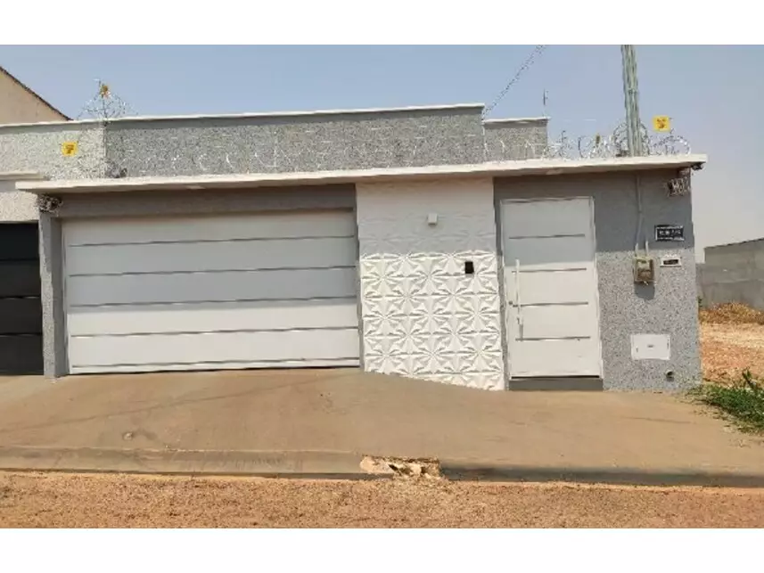 Casa em Leilão com 151,93m² de Área Construída em Silvânia/GO
