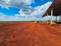 Imóvel Rural com Galpão em Construção - 24.200 m²