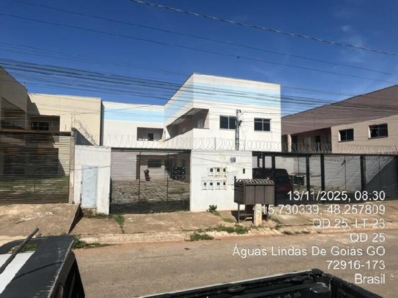 Apartamento com 2 quartos em Águas Lindas de Goiás