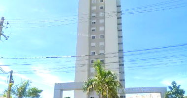 Apartamento aconchegante com 53,10 m² de área construída, ocupado e ideal para reformas.