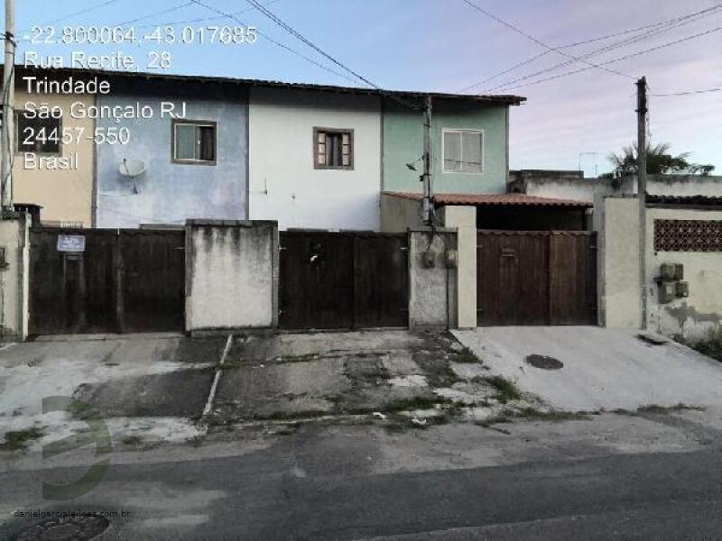 Casa com 2 Quartos e 57m² Privativos em São Gonçalo