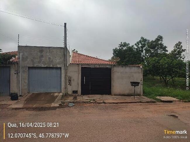 Casa com 2 quartos, 1 banheiro, vaga de garagem e 50,47m² privativos