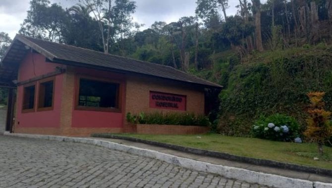 Terreno de 290 m² no Parque do Imbui