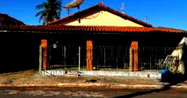 Casa com 2 quartos, 1 banheiro, 69,12 m², ocupada