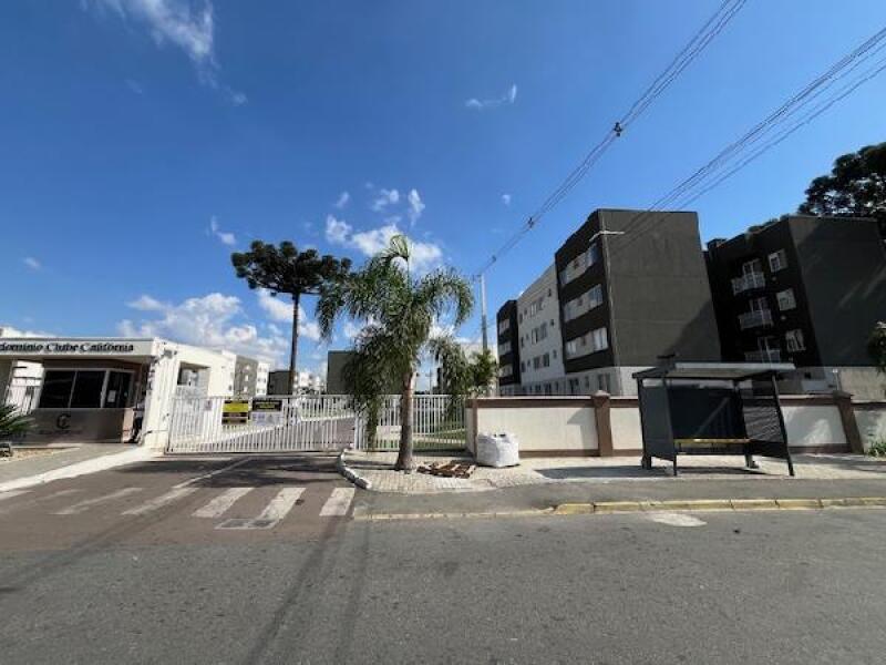 Apartamento com 2 quartos em Campo Largo/PR