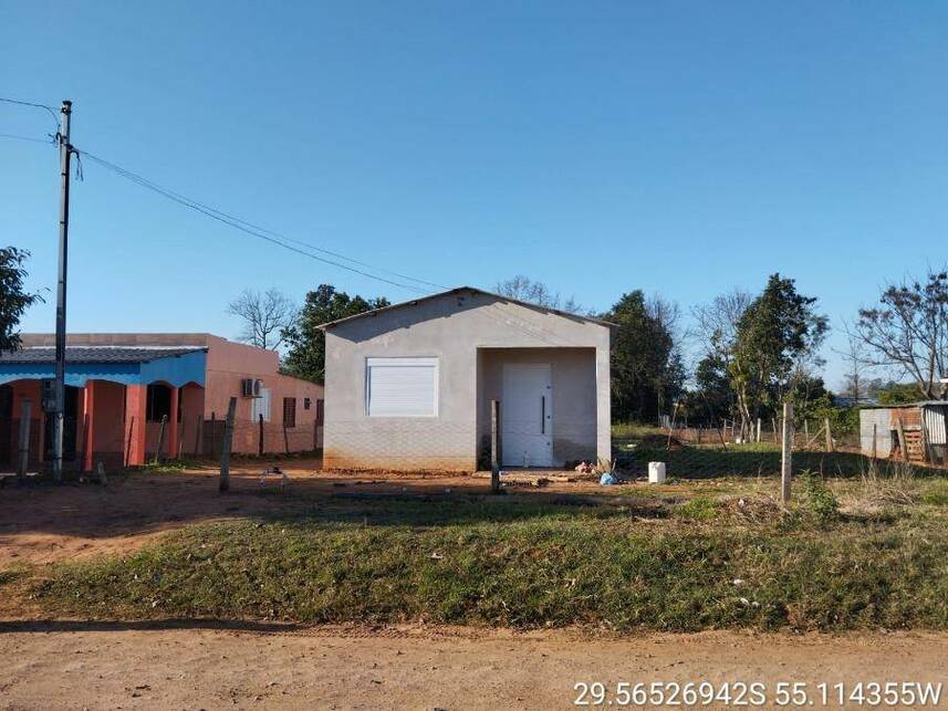 Casa Ocupada com 1.089 m² de Terreno e 69 m² Construídos