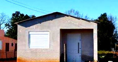 Casa Ocupada com 1.089 m² de Terreno e 69 m² Construídos