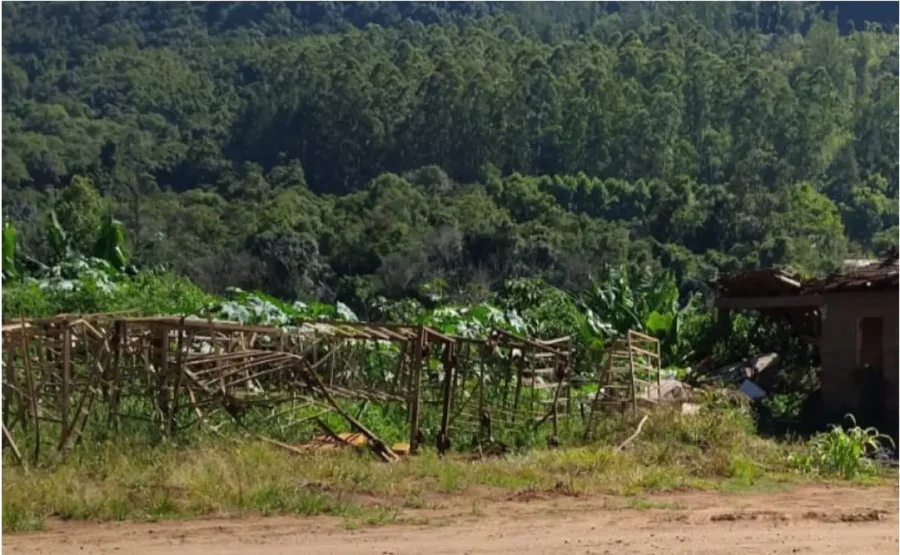 Terreno urbano 498,92m² em Jacarezinho - Encantado/RS