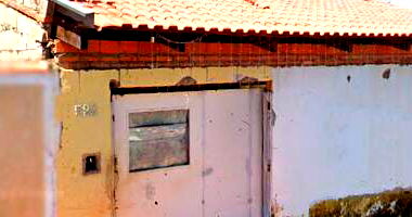 Casa em Serra Azul/SP com 68m² de área construída