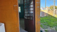 Casa de padrão simples com 2 quartos, 1 banheiro e 60 m² de construção