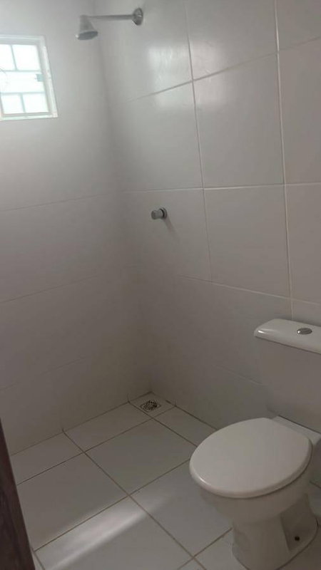 Casa com 2 quartos, 2 banheiros e 1 vaga em Patos/PB