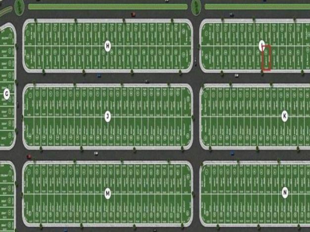 Lote com 240m² em Marília