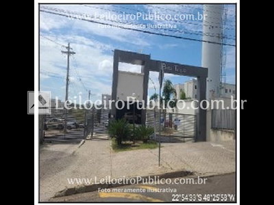 Apartamento 39,3m² com 2 Quartos e Vaga de Garagem