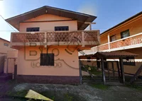 Apartamento Duplex com 2 quartos, 76,26m², próximo ao mar