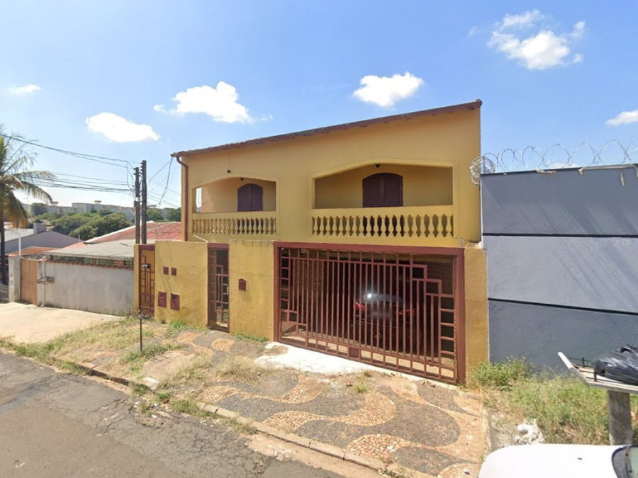 Casa 288m² com 300m² de terreno em Jardim Pacaembu, Campinas/SP