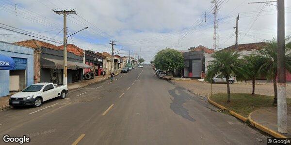 Terreno com Casa em Irapuru - 301,50m²