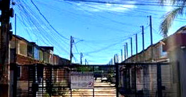 Casa com 2 quartos, 1 banheiro e 1 vaga